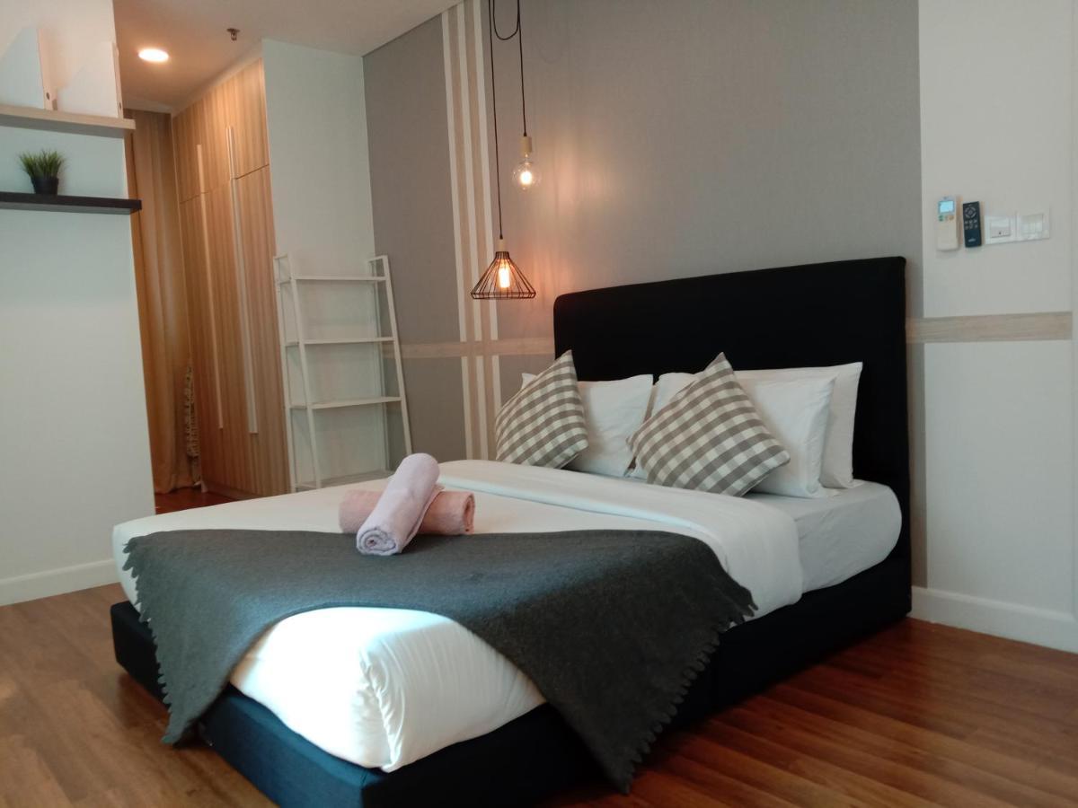 Signature Apartment At Mercu Summer Suites Klcc Kuala Lumpur Exterior photo